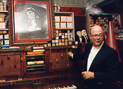 photo of Reutlinger in an interior